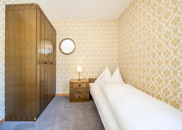 7202 Zweckmaessig Eingerichteten Mit Gedecktem Balkon Apartament Vulpera